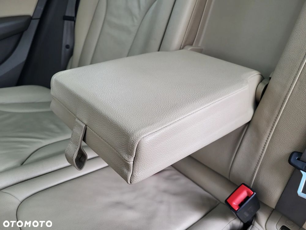 Audi Q5 2.0 TDI Quattro S tronic - 23