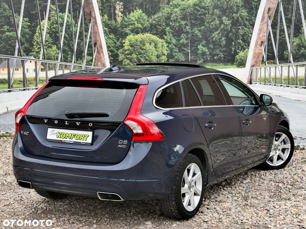 Volvo V60 D5 AWD Geartronic - 14