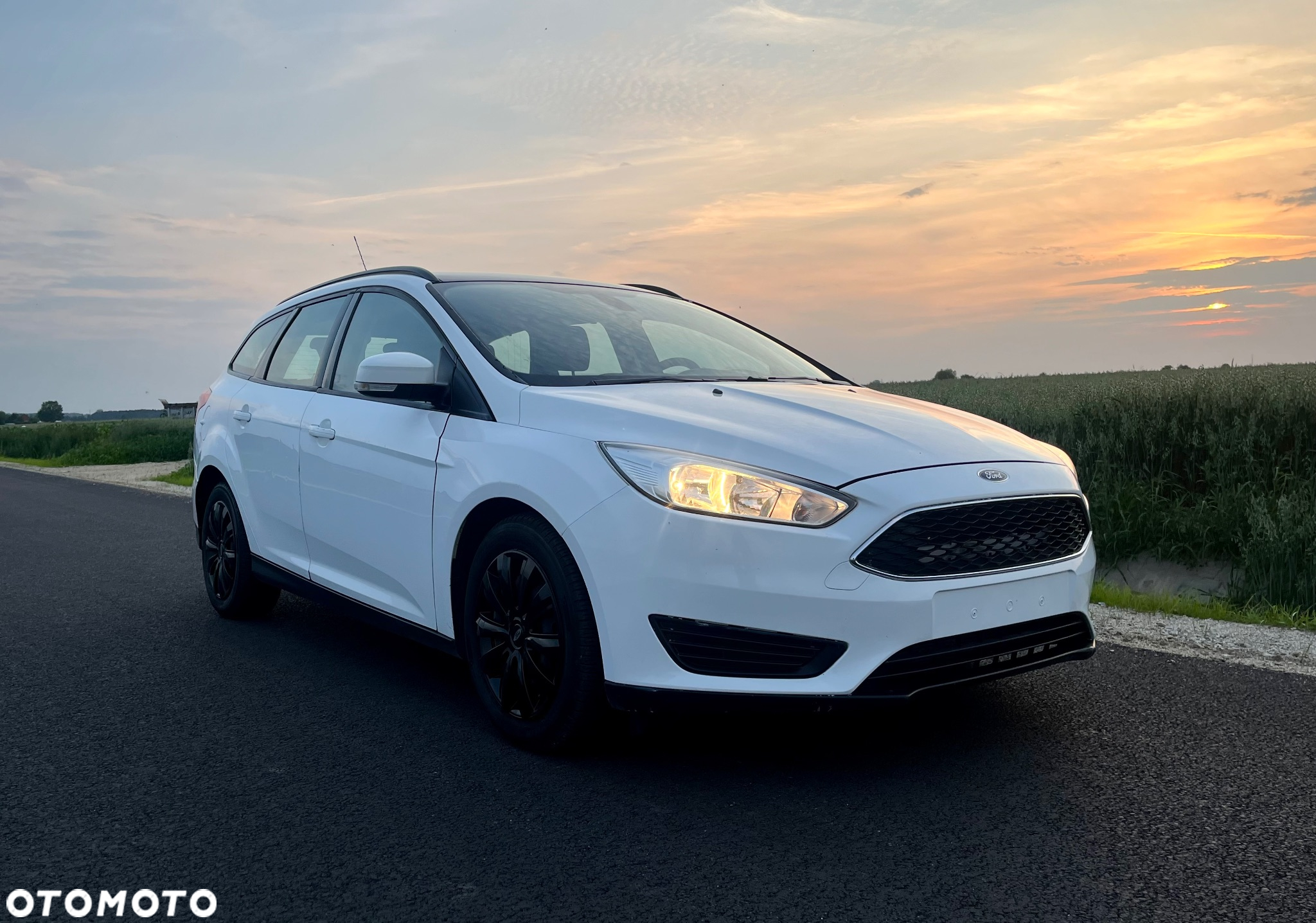 Ford Focus 1.6 TDCi DPF Start-Stopp-System SYNC Edition - 34
