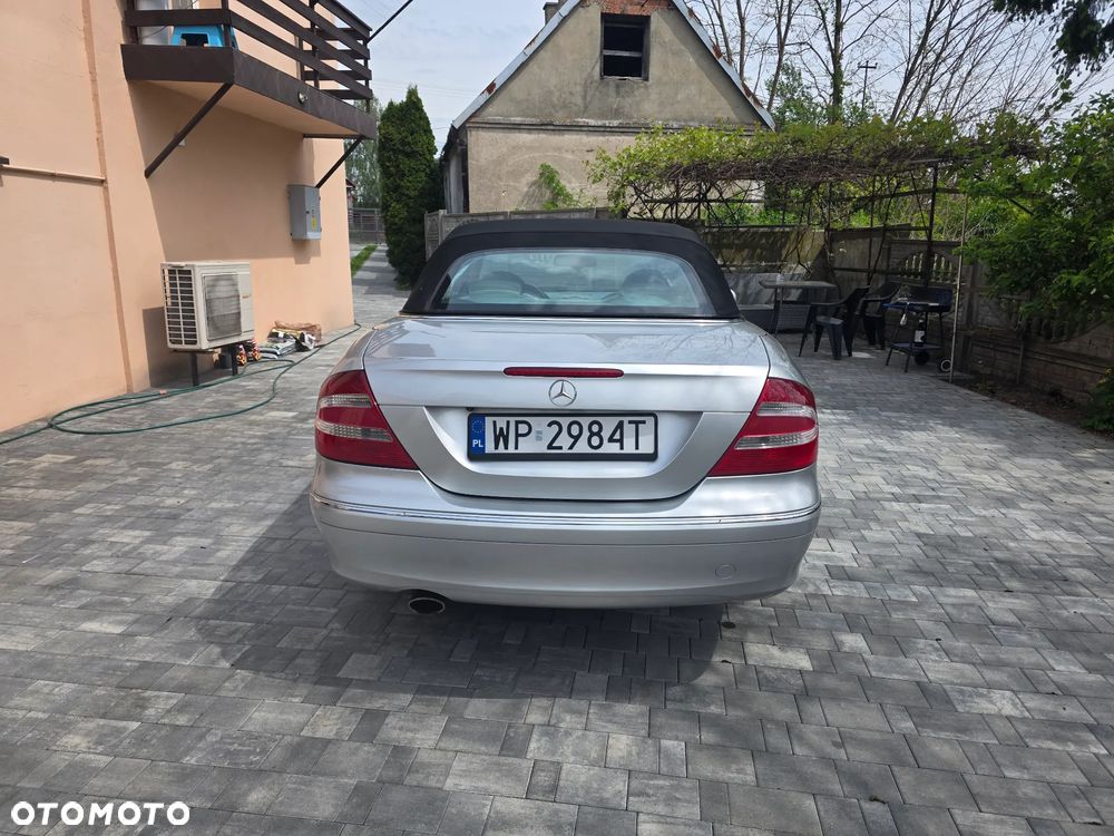 Mercedes-Benz CLK - 6