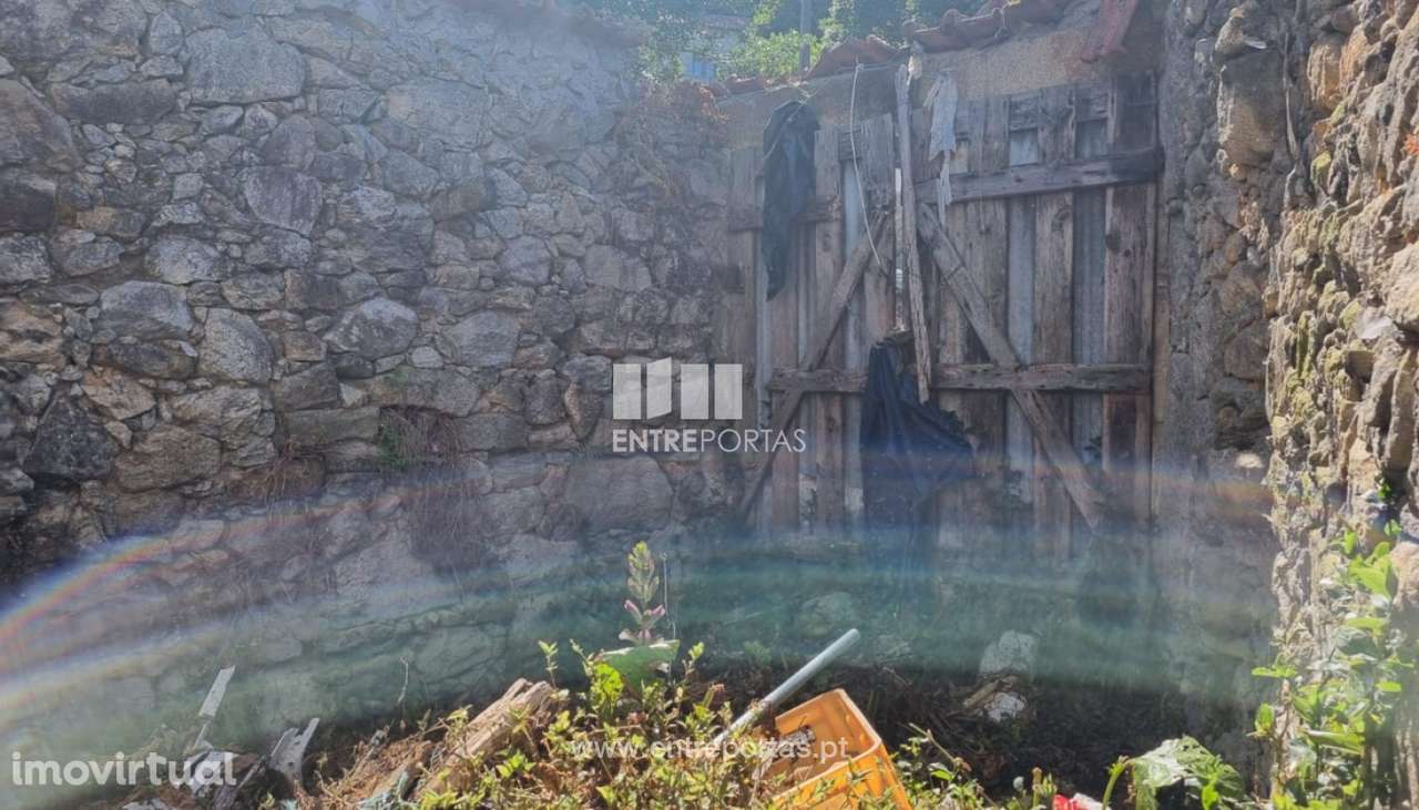 Moradia em pedra para recuperar para venda, Cristelo, Caminha - Grande imagem: 3/13