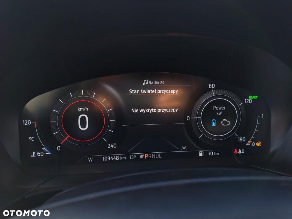Ford Kuga 2.5 FHEV FWD ST-Line X eCVT - 26