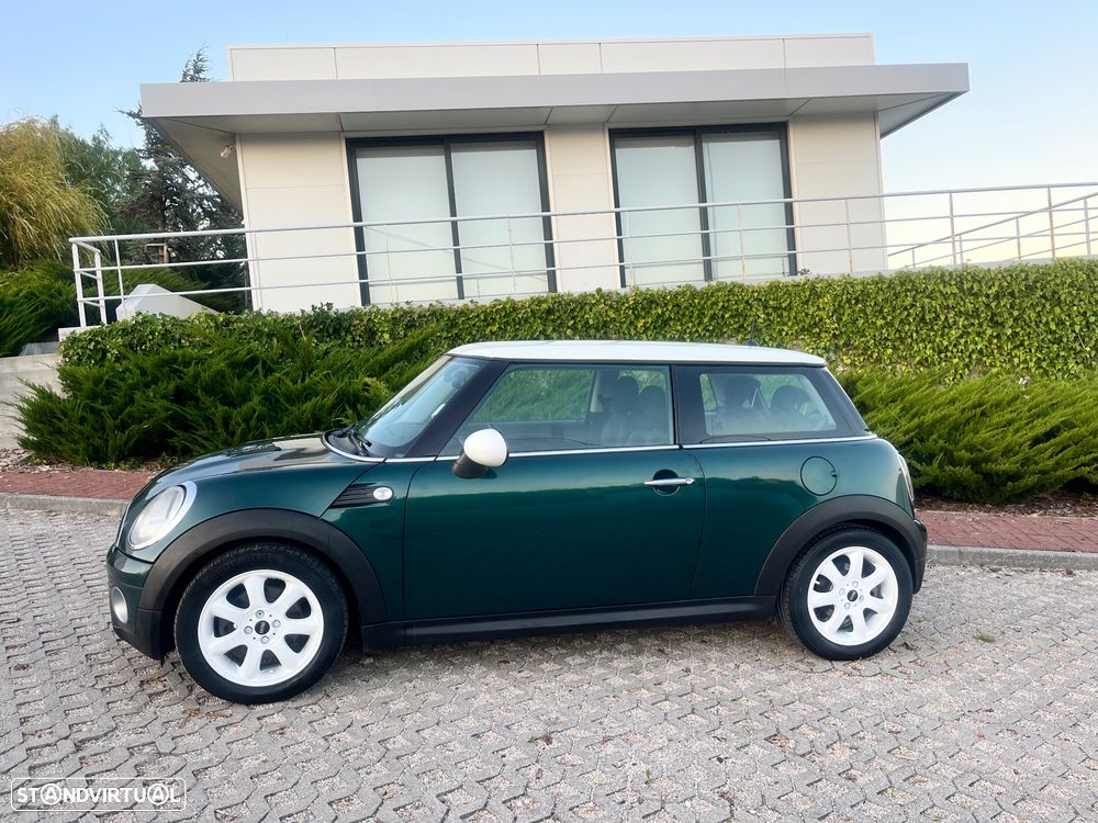 MINI 3 Portas Cooper D - 4
