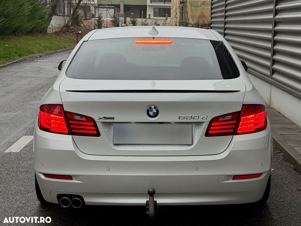 BMW Seria 5 530d xDrive Aut. Luxury Line - 6