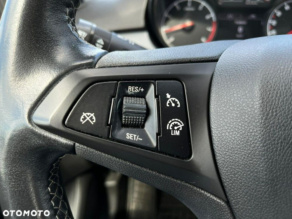 Opel Corsa 1.2 Enjoy - 33