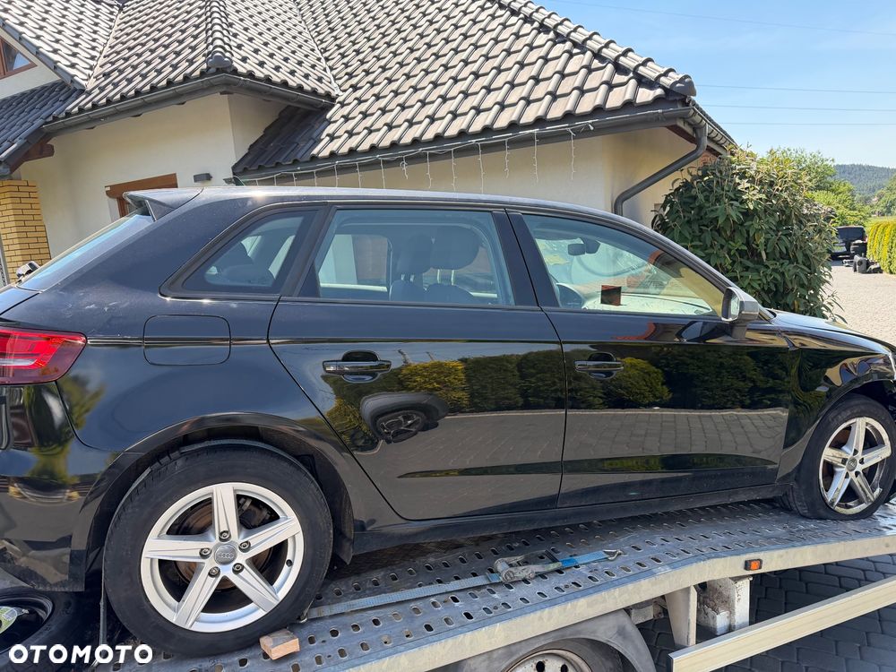 Audi A3 Sportback 1.6 TDI sport - 5