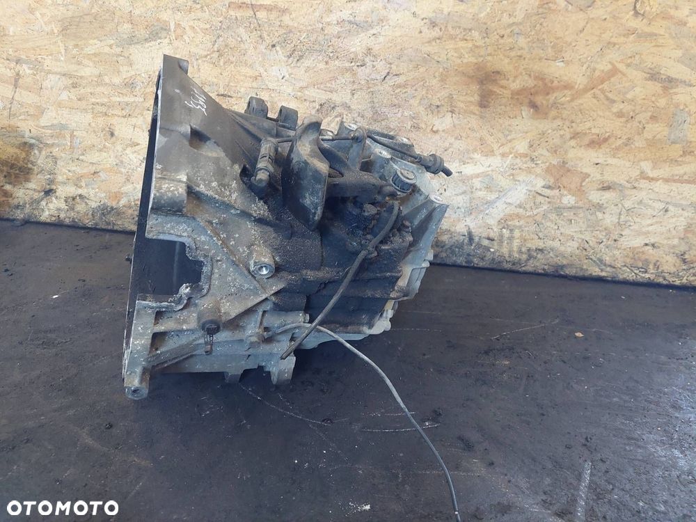 SKRZYNIA BIEGÓW FORD MONDEO MK3 1.8 16V MANUAL 6 BIEGÓW 3S7R-7002-AD - 2