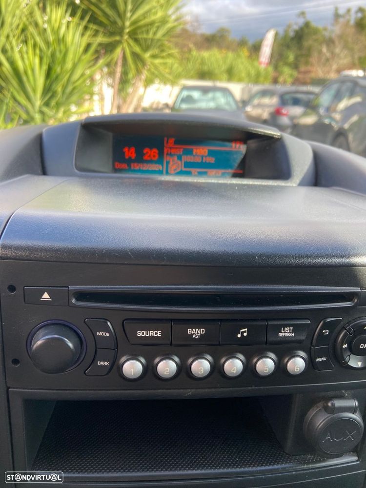 Peugeot Partner 1.6 BlueHDi Confort - 13