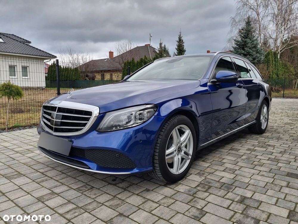 Mercedes-Benz Klasa C 220 d 9G-TRONIC Exclusive - 4