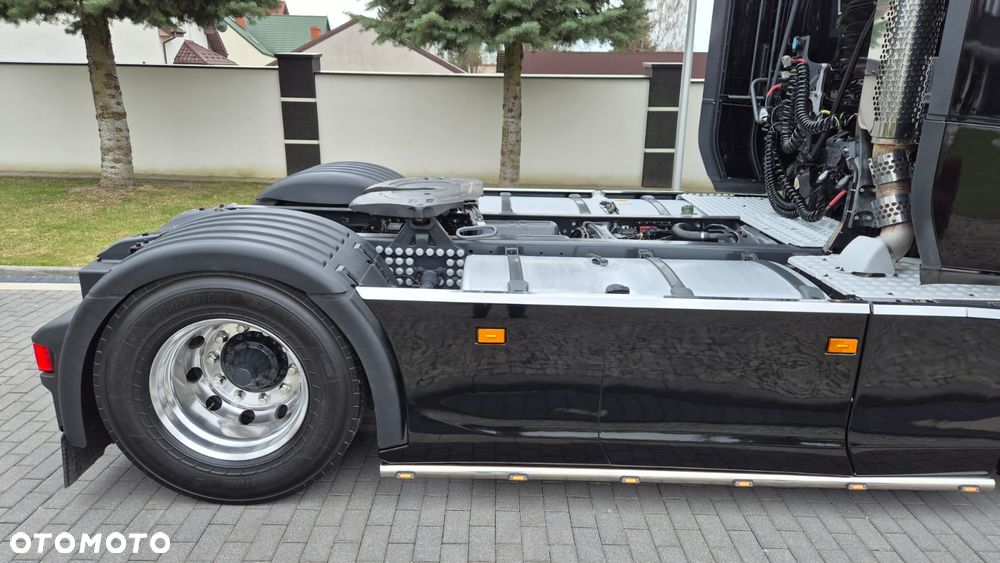 Scania ///S450///2021///RETARDER/// FULL LED///ALUMINIOWE FELGI/// ZABUDOWY MIĘDZYOSIOWE/// ORUROWANIE///DUŻE ZBIORNIKI/// WYŚWIETLACZ OBCIĄŻENIA/// NAWIGACJA///STAN BARDZO DOBRY - 15