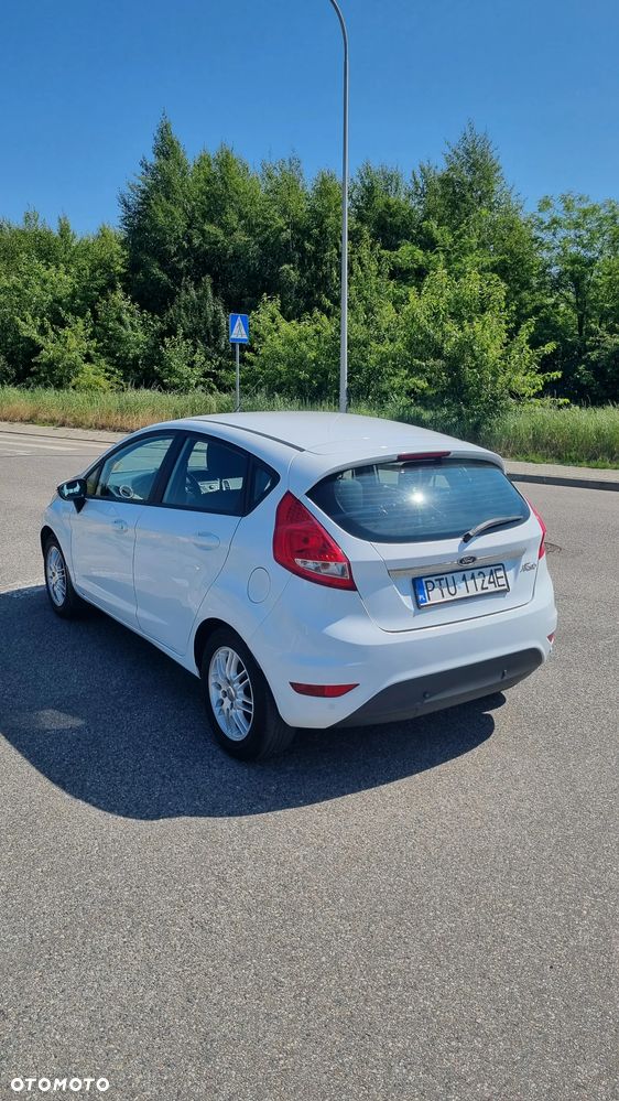 Ford Fiesta - 9