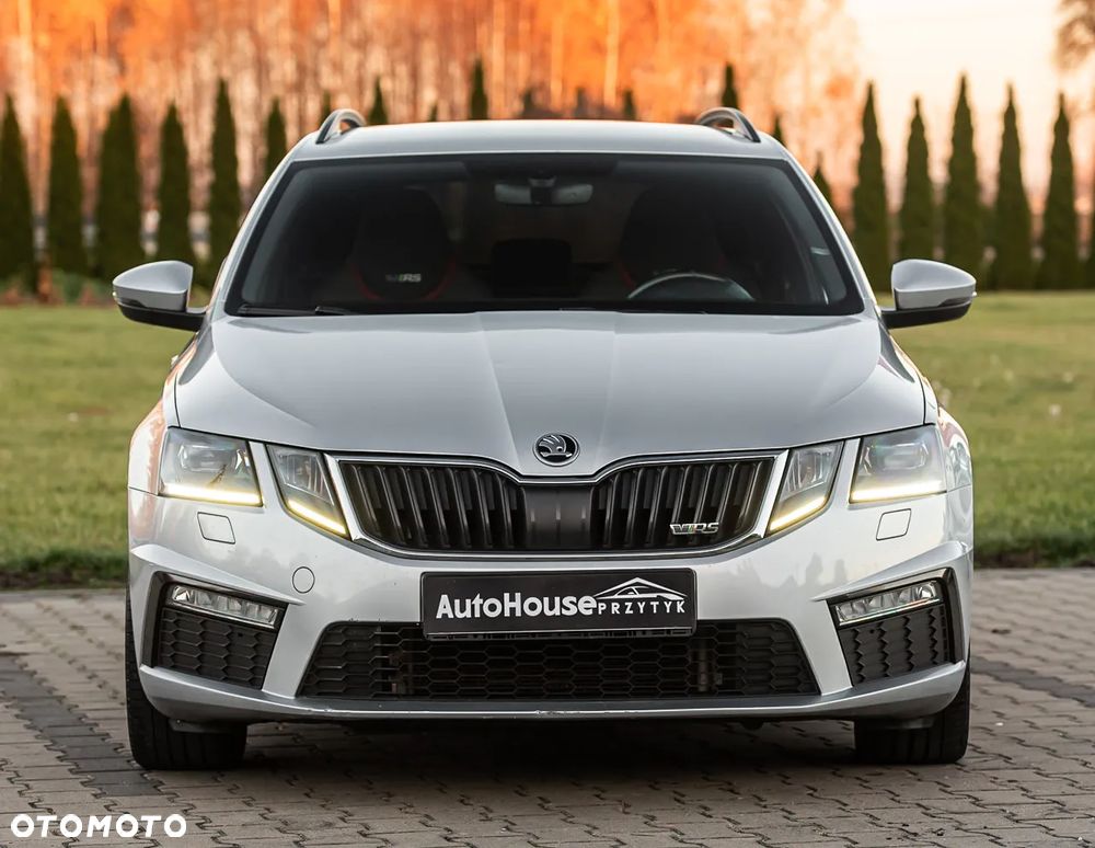 Skoda Octavia 2.0 TDI 4x4 DSG RS - 3