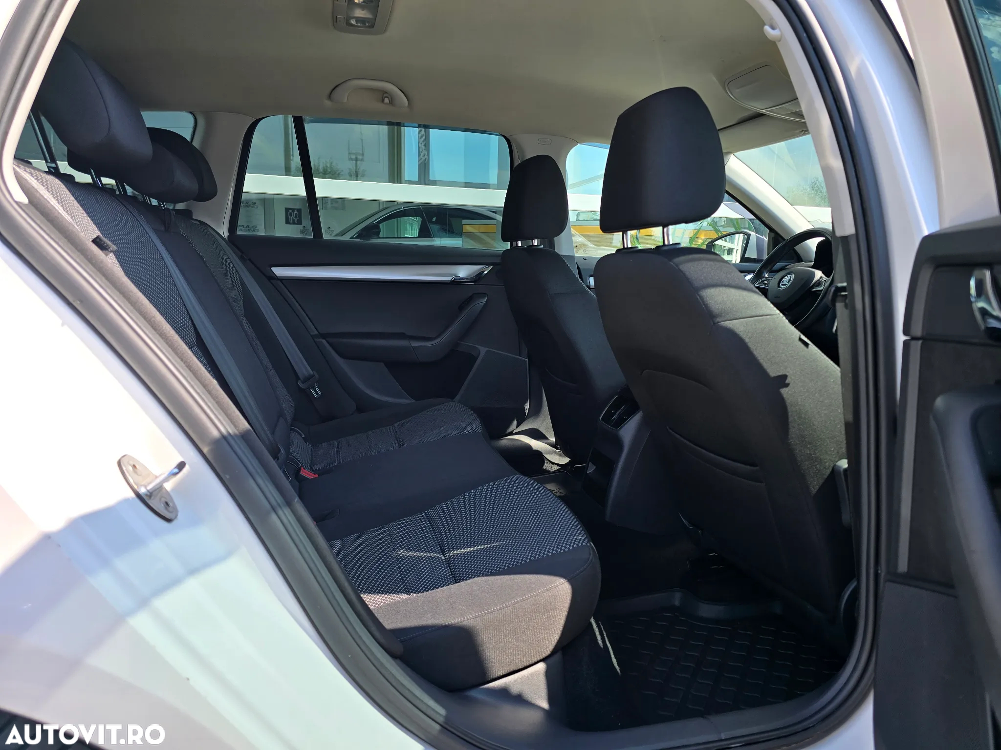 Skoda Octavia 1.6 TDI GREENLINE - 12