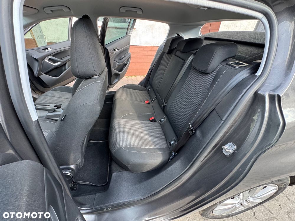 Peugeot 308 - 13