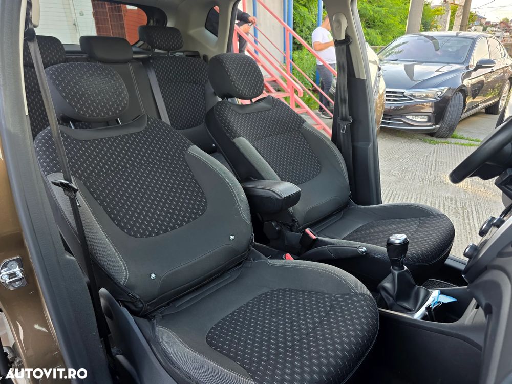 Renault Captur (ENERGY) TCe 90 BOSE EDITION - 25