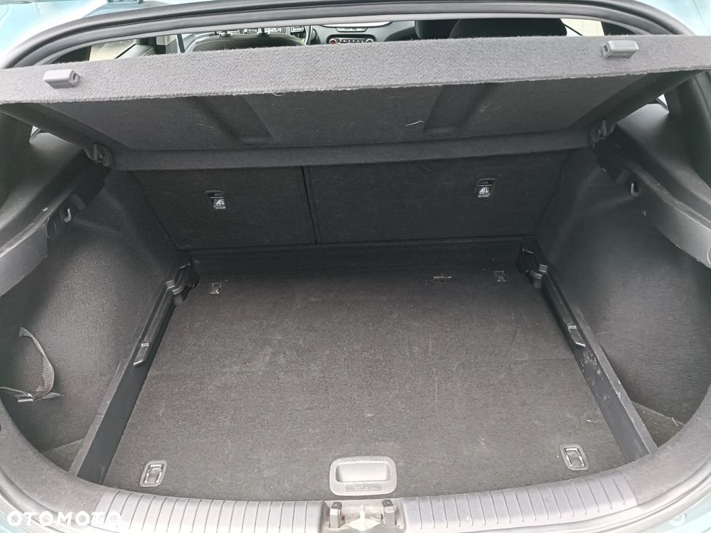 Kia Ceed 1.5 T-GDI M - 17