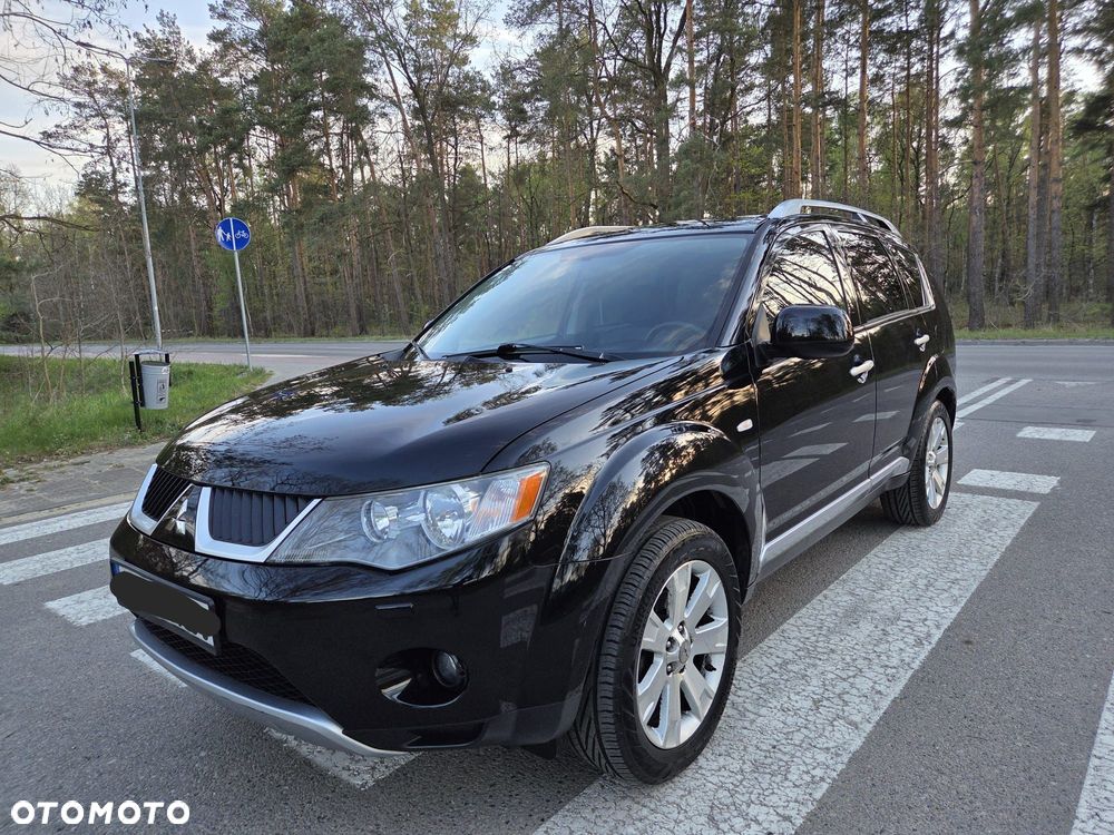 Mitsubishi Outlander 2.0 DID Intense - 2