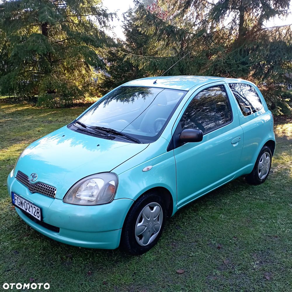 Toyota Yaris 1.0 Pak1 - 1