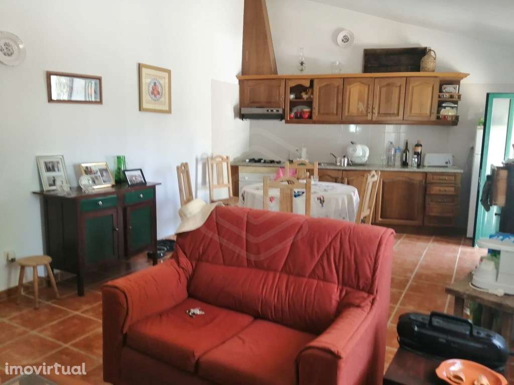 Moradia geminada V3 recuperada, Loulé Algarve - Grande imagem: 4/18