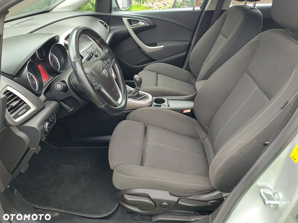Opel Astra 1.7 CDTI - 10