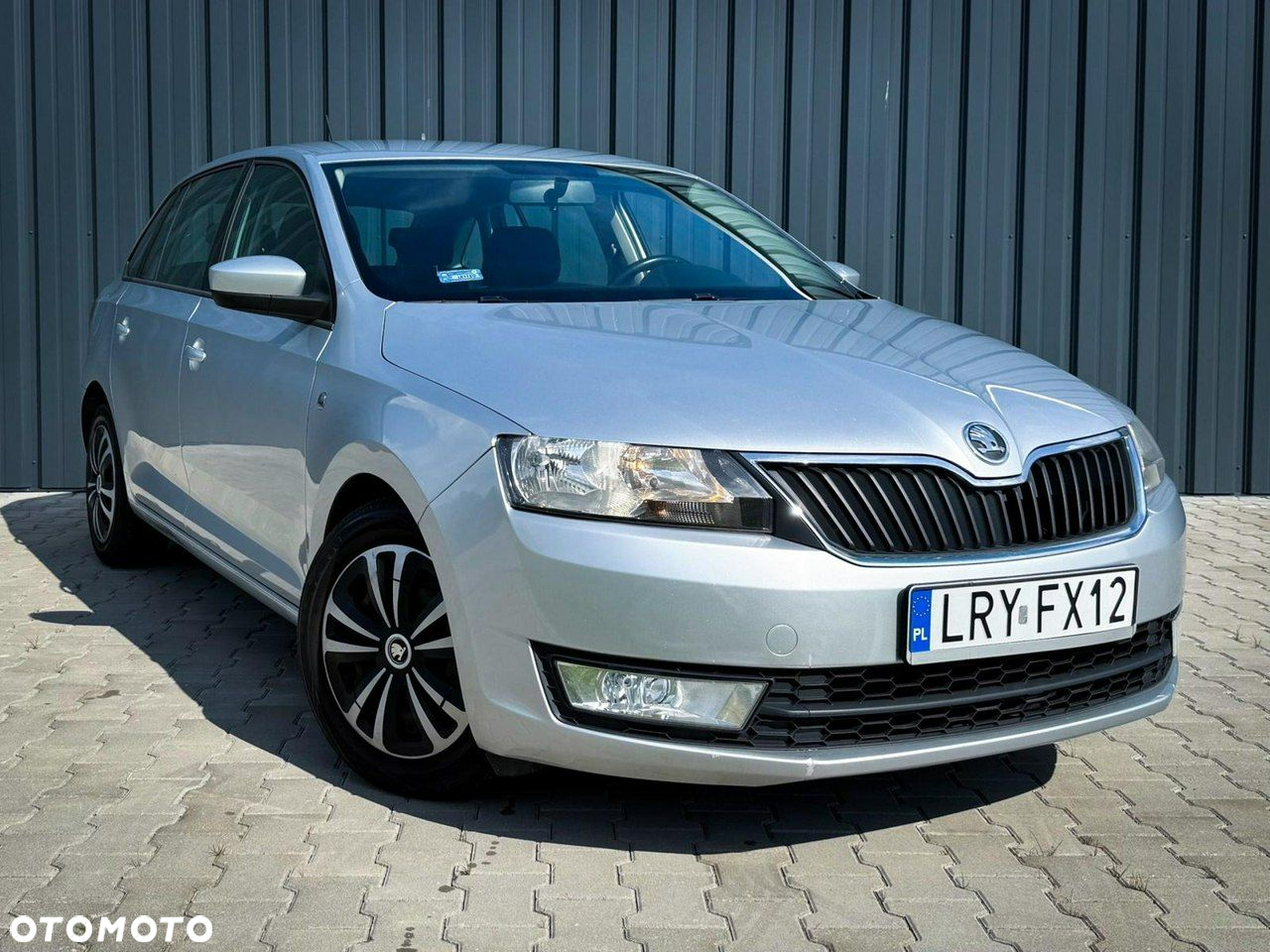 Skoda RAPID 1.2 TSI Ambition - 4