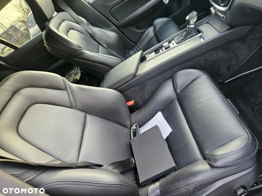 Volvo V60 D4 Inscription - 16