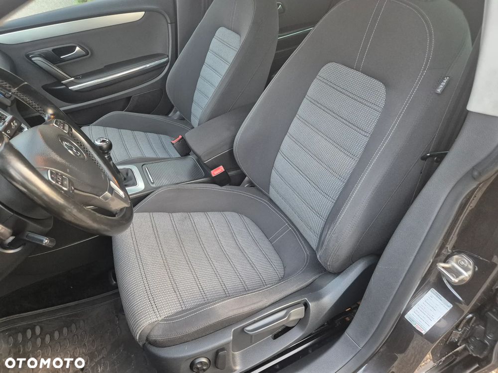 Volkswagen CC ver-2-0-blue-tdi-scr - 12