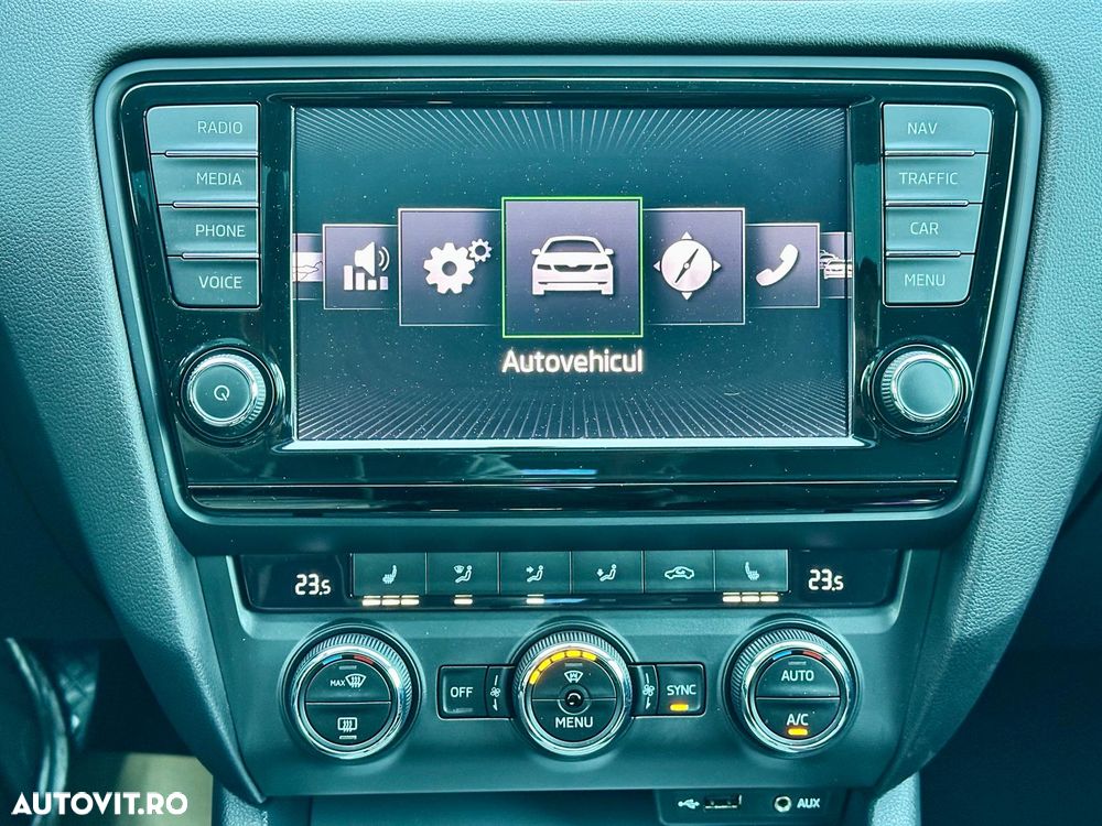 Skoda Octavia 1.6 TDI (Green tec) DSG Style - 28