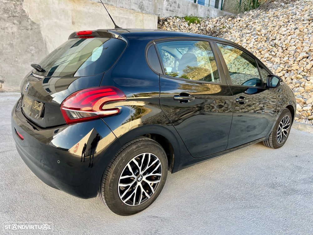 Peugeot 208 1.6 BlueHDi Allure - 21