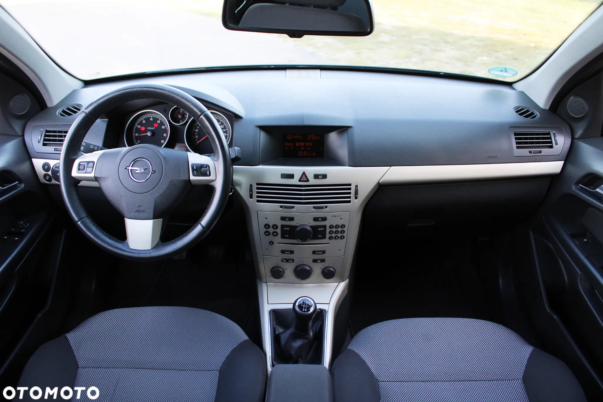 Opel Astra - 16