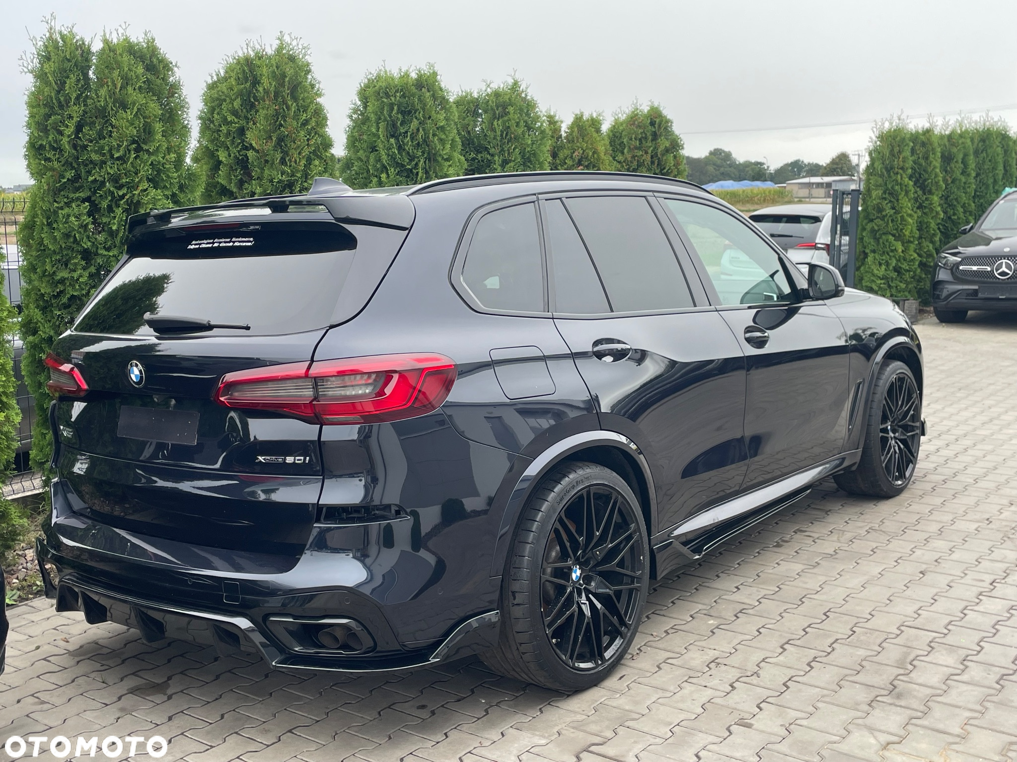 BMW X5 xDrive50i Sport-Aut - 4