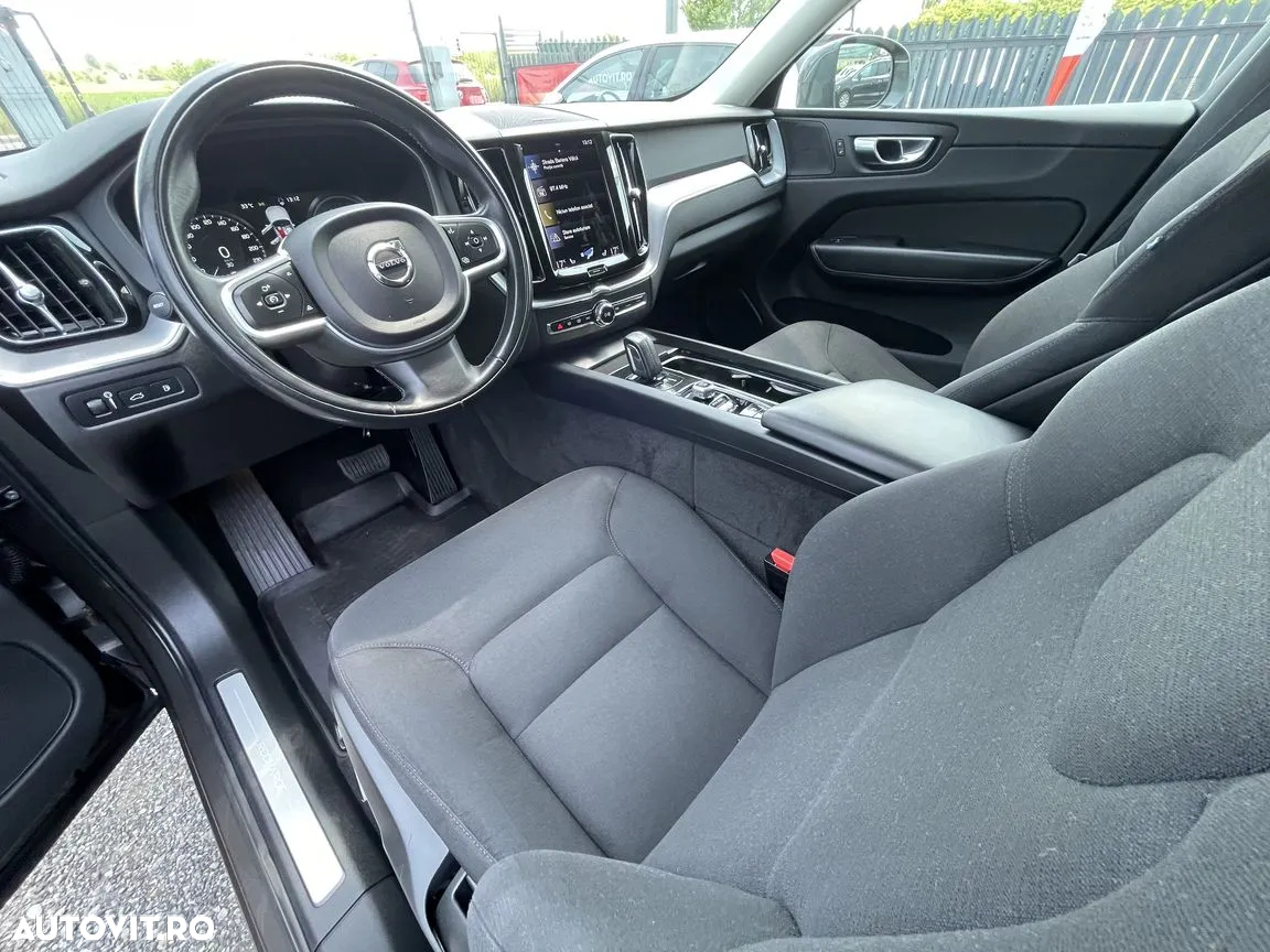 Volvo XC 60 T6 AWD Recharge Geartronic Inscription Expression - 27