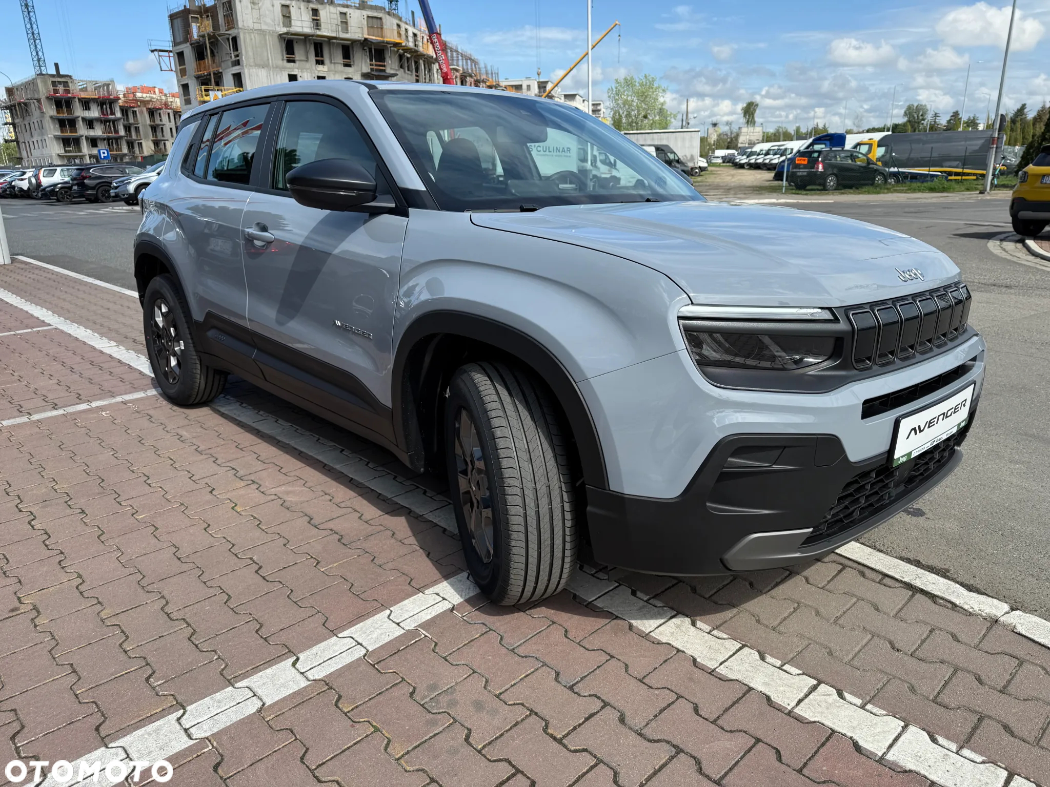 Jeep Avenger 1.2 T3 mHEV Longitude FWD eDCT6 - 7