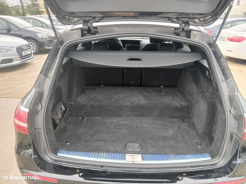 Mercedes-Benz E 300 de 9G-TRONIC AMG Line - 10