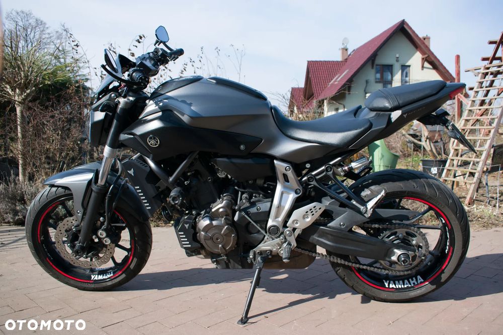 Yamaha MT - 4