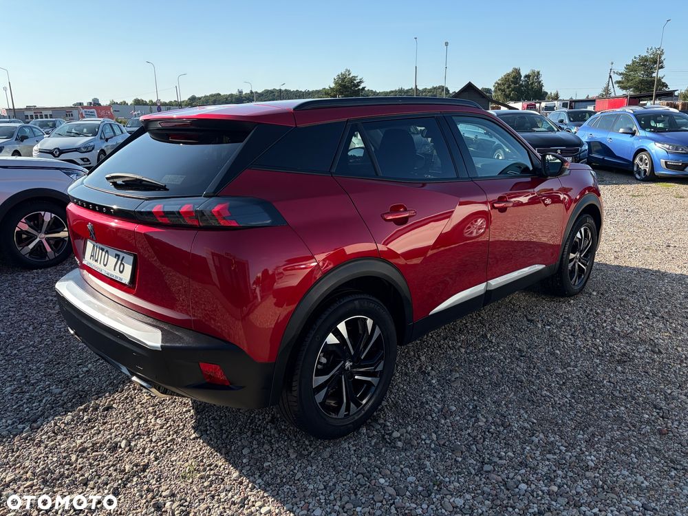Peugeot 2008 PureTech 130 EAT8 Allure - 5