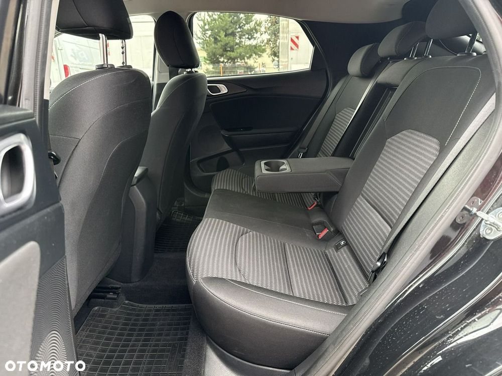 Kia XCeed 1.5 T-GDI M - 15