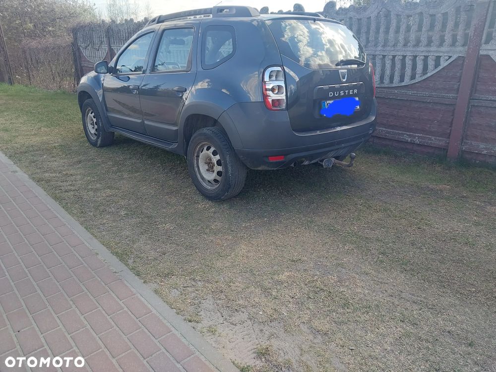 Dacia Duster 1.6 Laureate 4x4 - 6