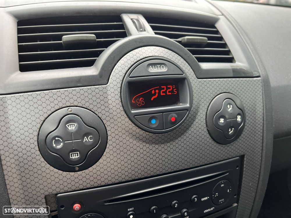 Renault Mégane 1.5 dCi SL Sportway - 15