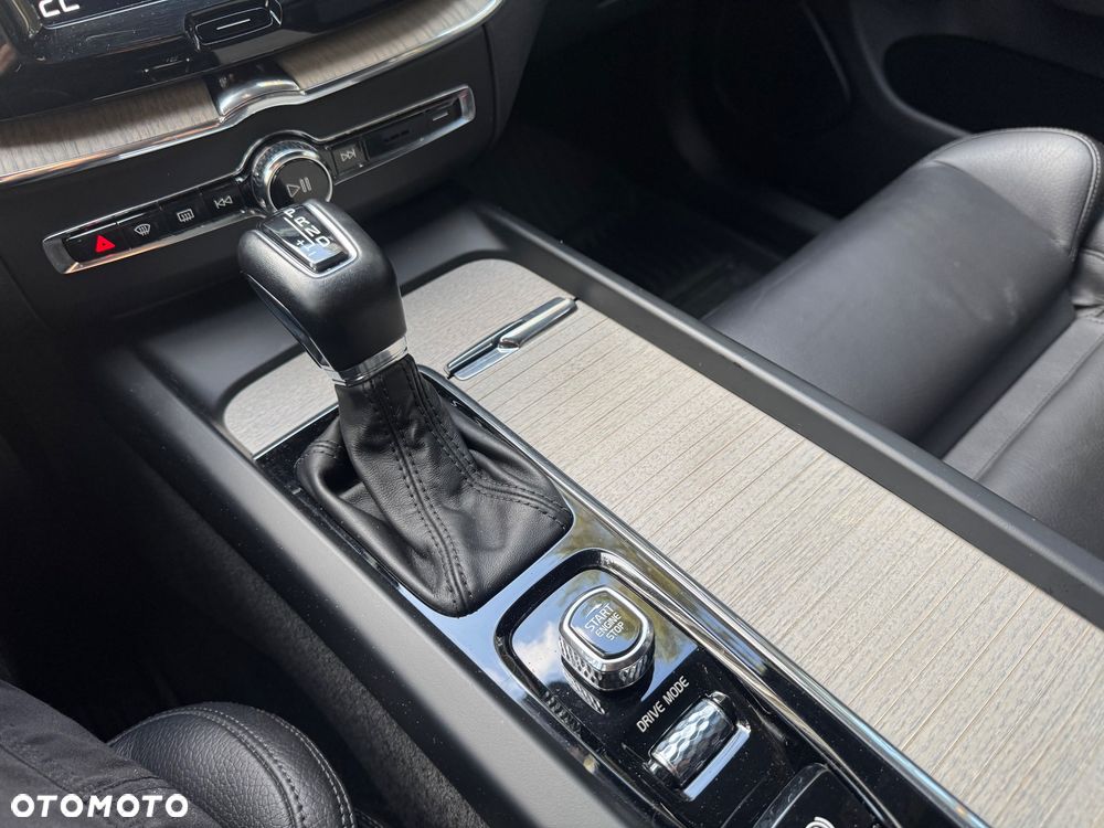 Volvo XC 60 D4 Inscription - 20