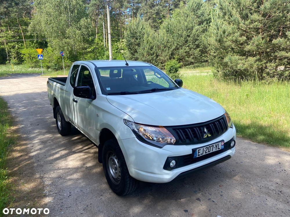 Mitsubishi L200 Pick Up 4x4 S&S Double Cab Basis - 4