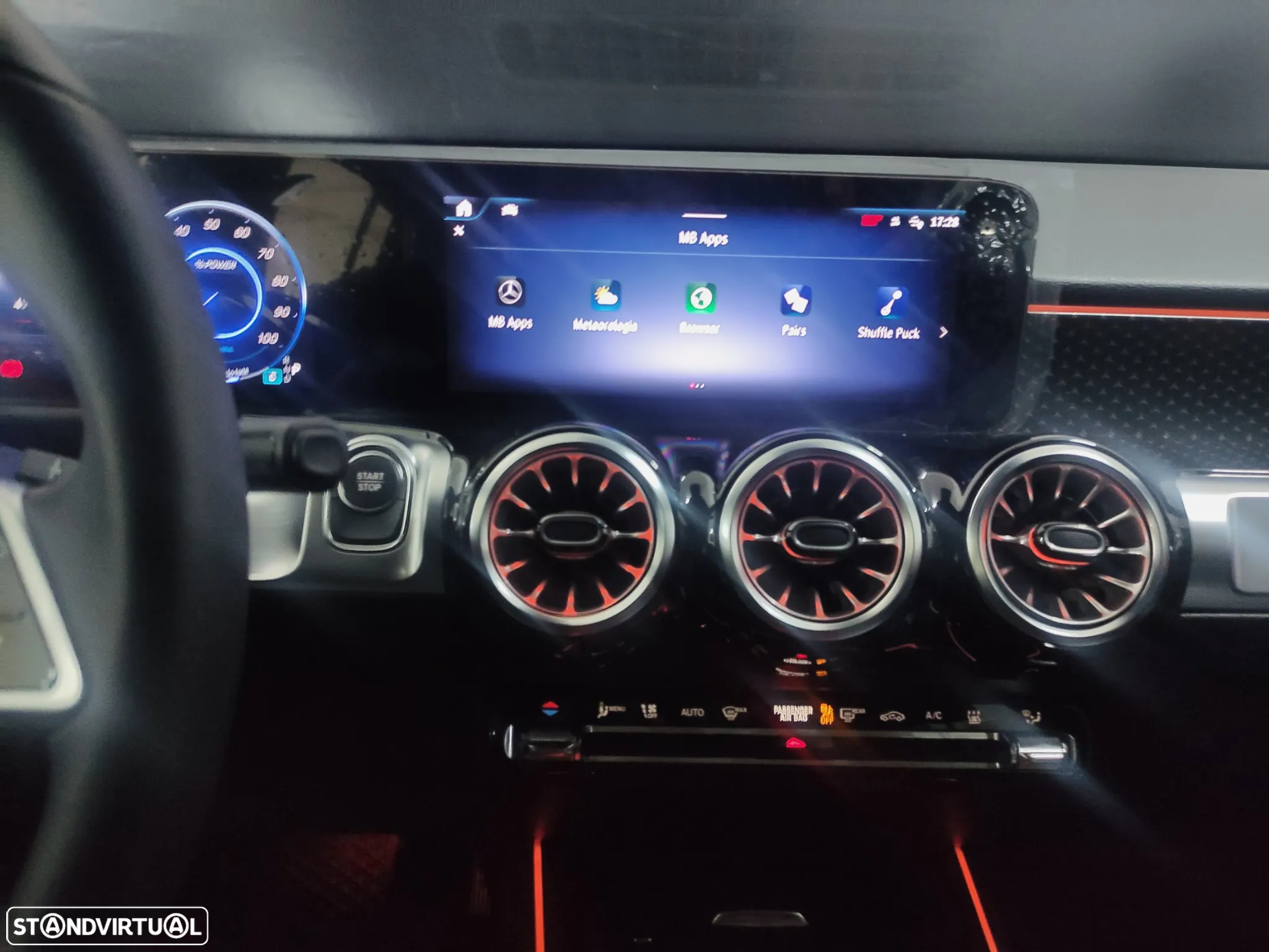 Mercedes-Benz EQB 250 Progressive - 15