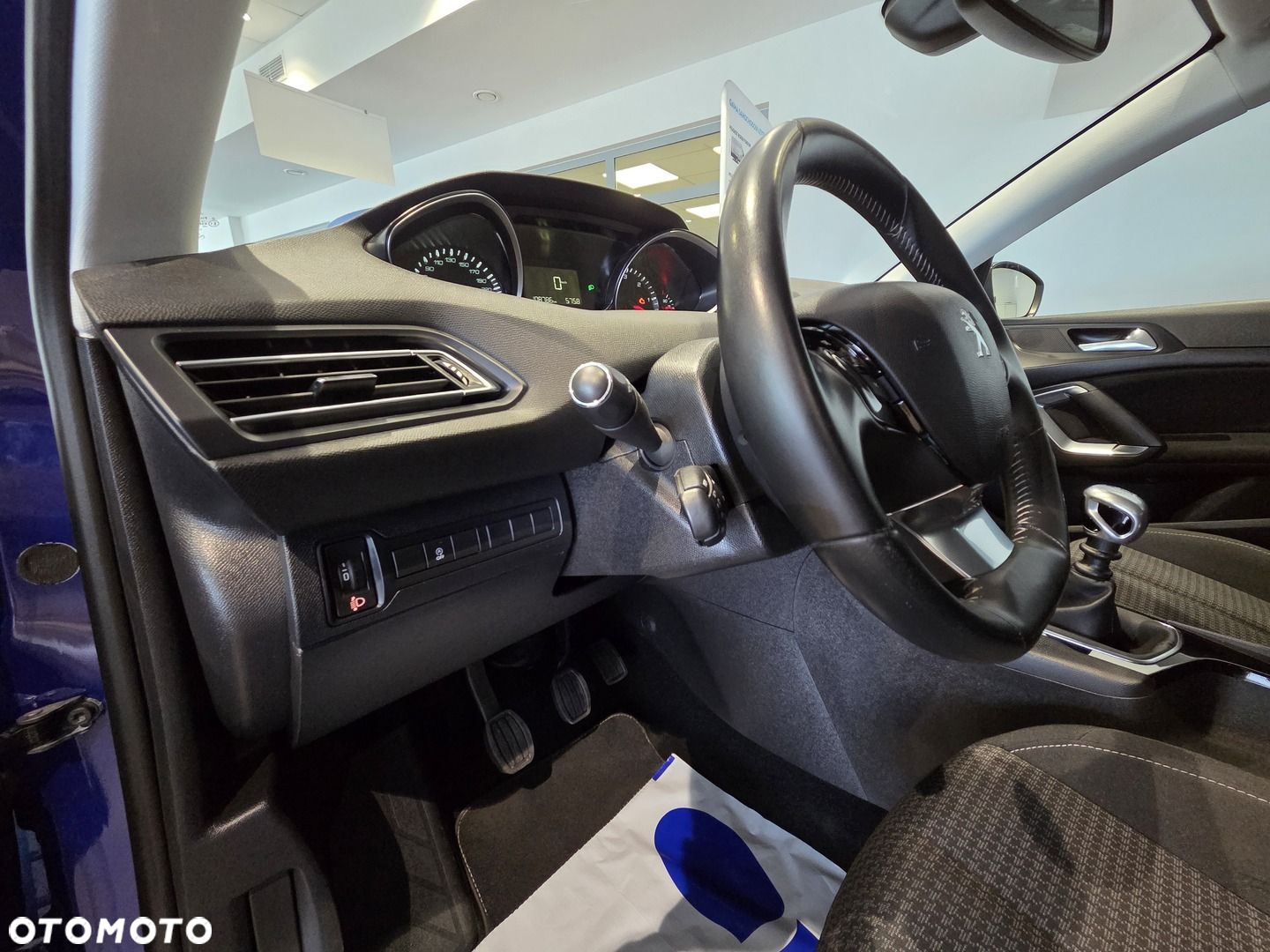 Peugeot 308 1.5 BlueHDi Active S&S - 13