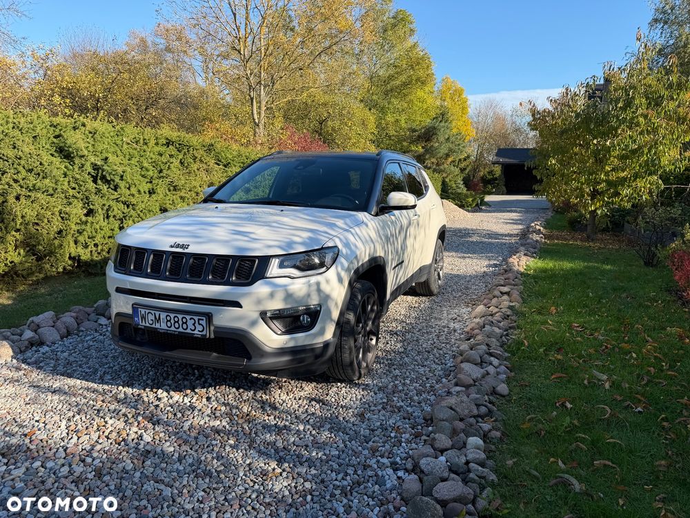 Jeep Compass - 12