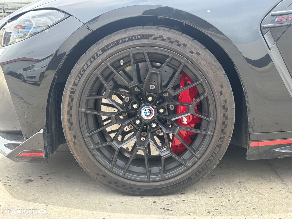 BMW M4 CSL - 9