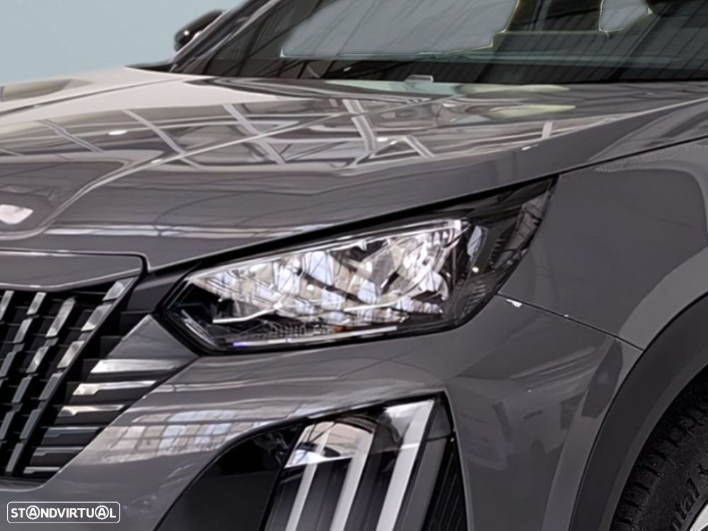 Peugeot 2008 1.2 PureTech Allure - 12