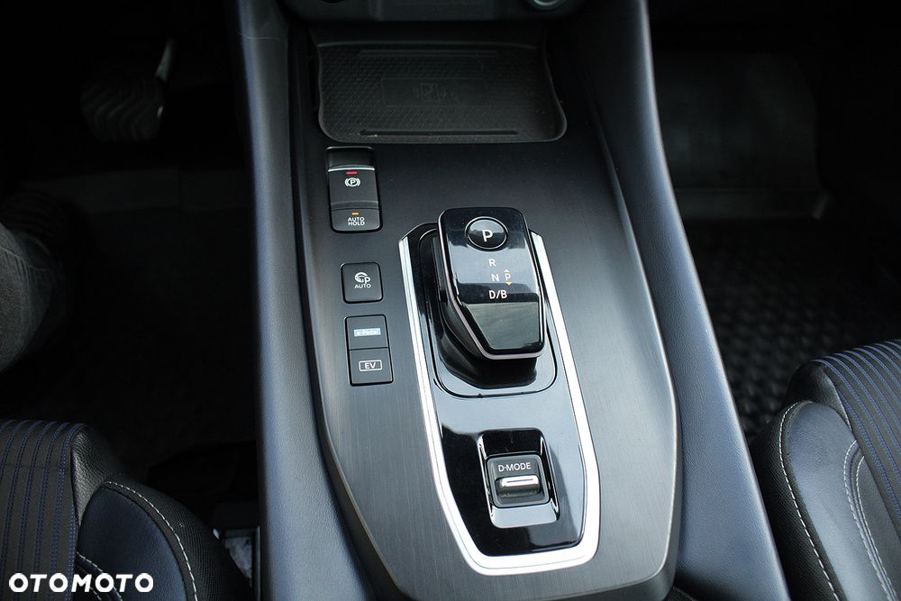 Nissan Qashqai - 12