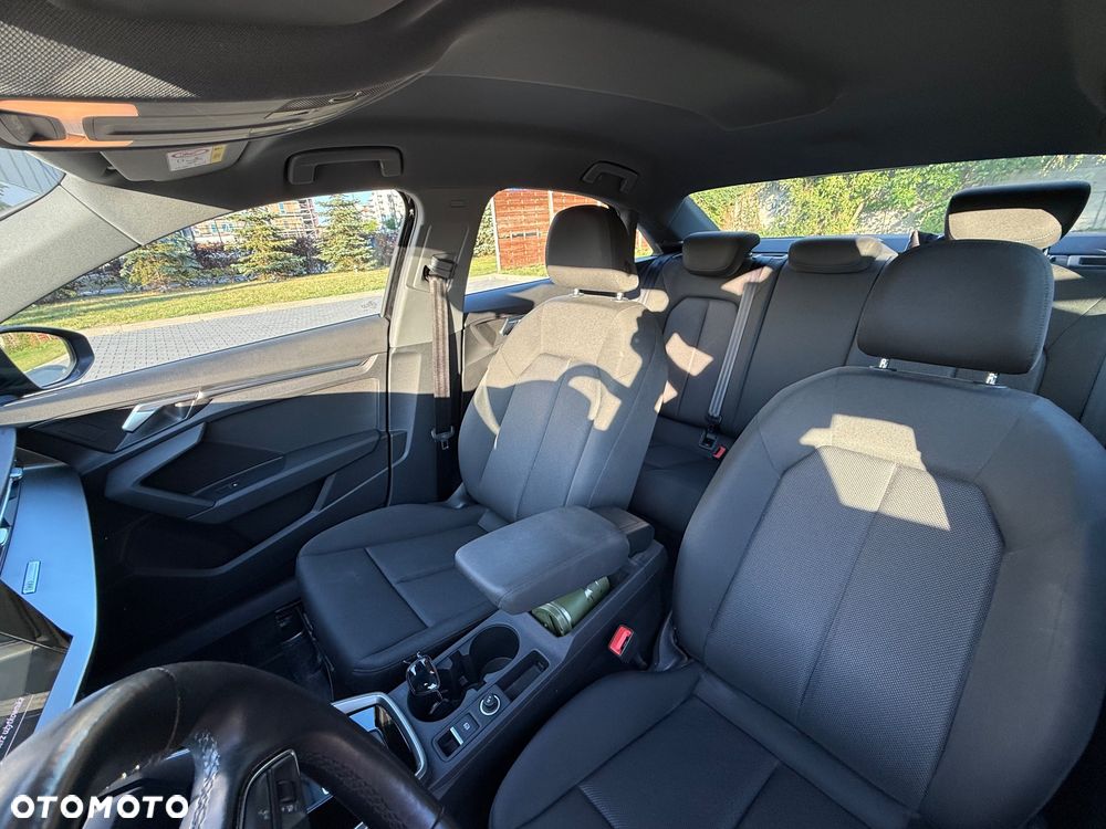 Audi A3 Limousine 35 TFSI mHEV S tronic - 11