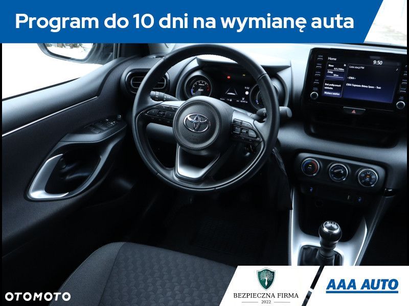 Toyota Yaris - 8