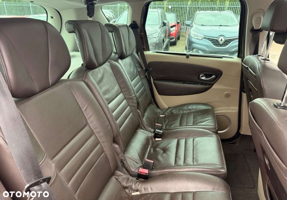 Renault Scenic - 14